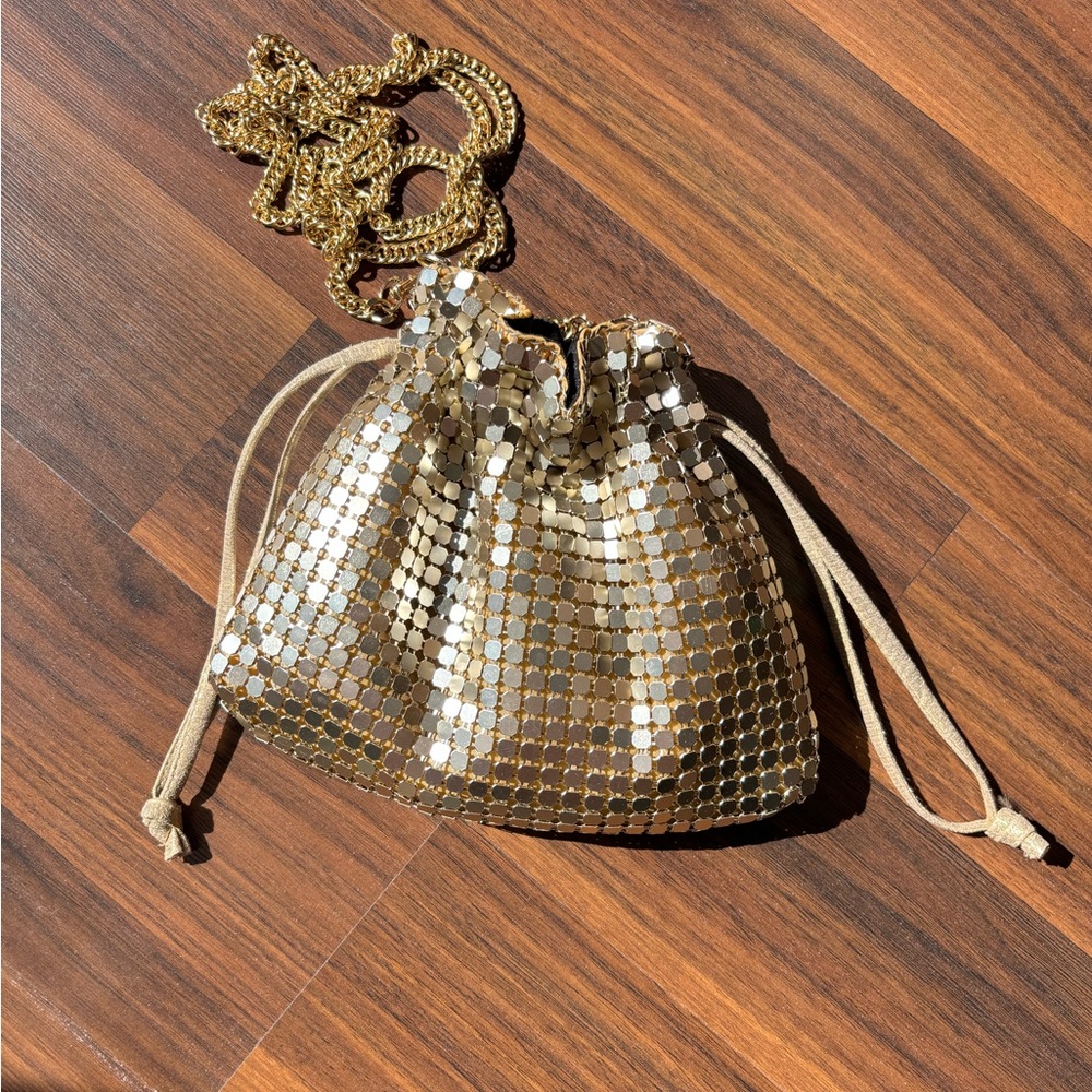 Aqua bucket bag/wrislet